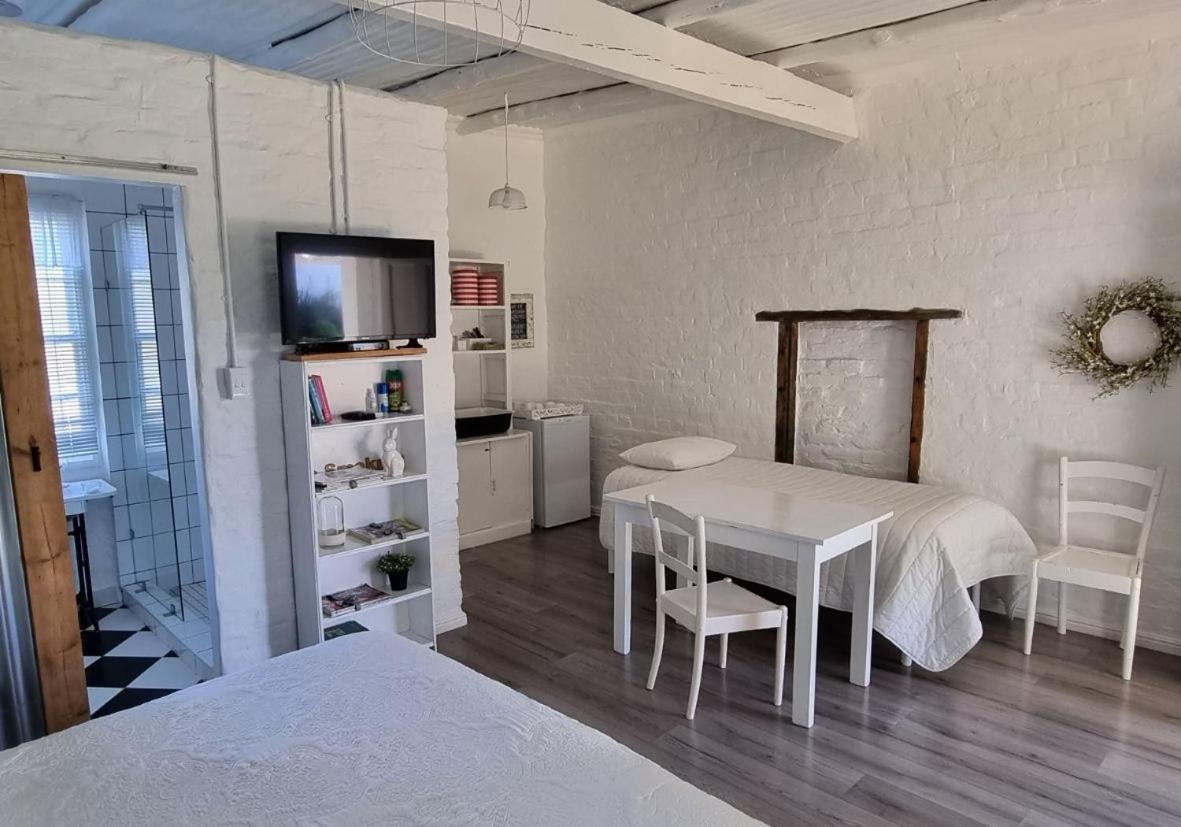 Rietjiesbos Self Catering Hotel Graaff Reinet Exterior photo