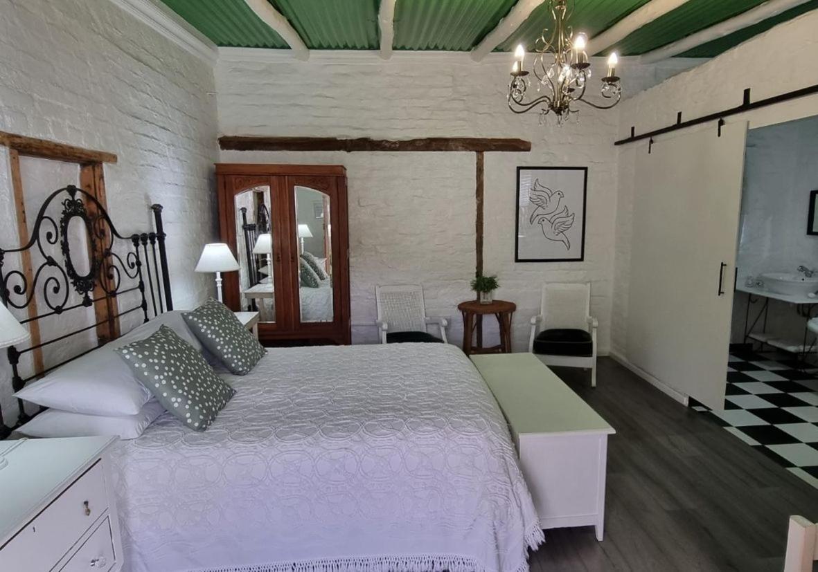 Rietjiesbos Self Catering Hotel Graaff Reinet Exterior photo
