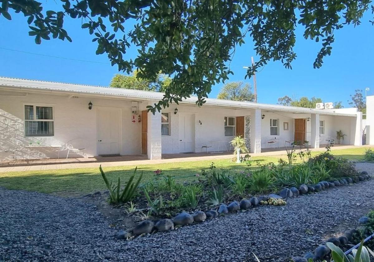 Rietjiesbos Self Catering Hotel Graaff Reinet Exterior photo