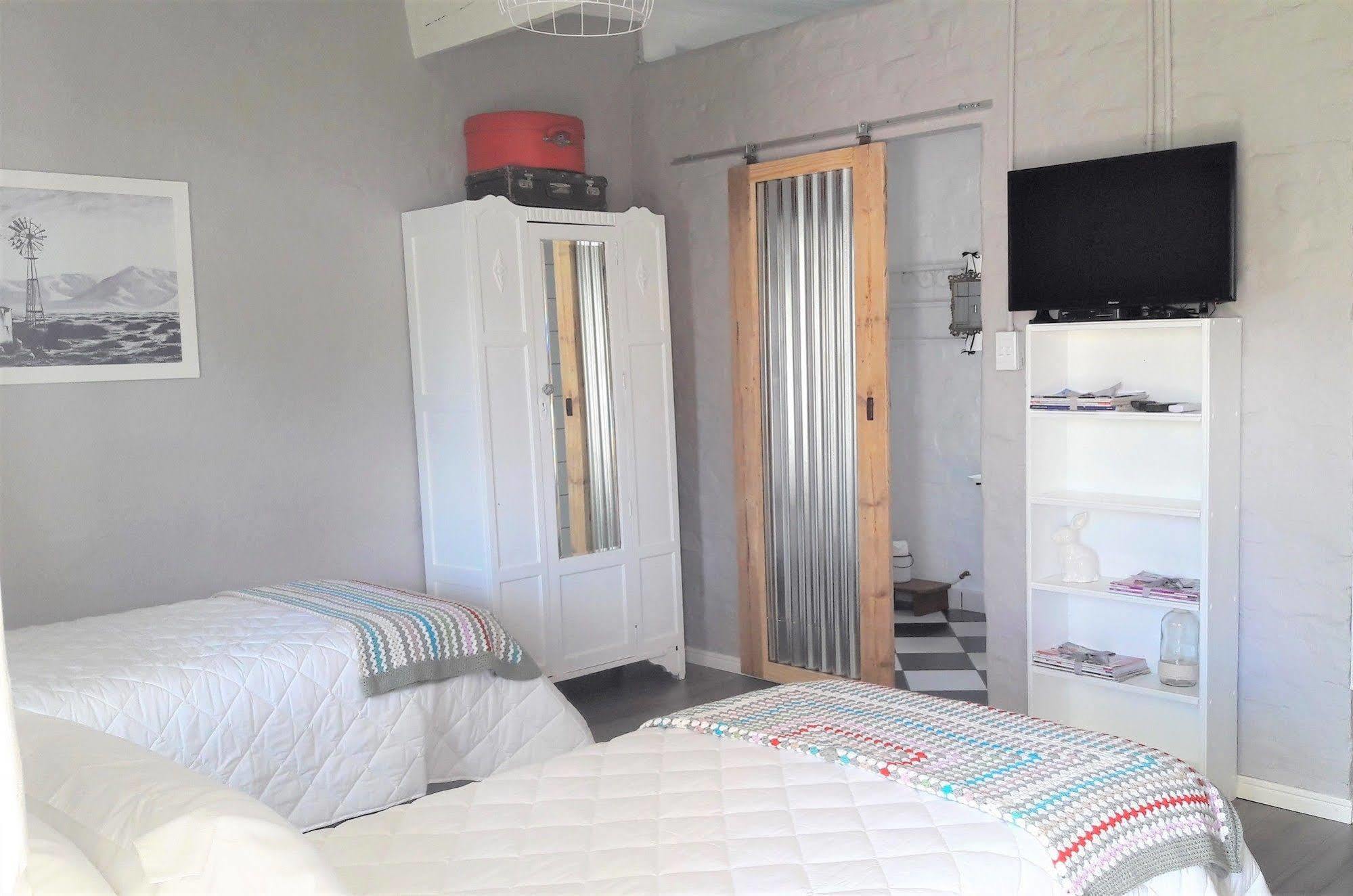 Rietjiesbos Self Catering Hotel Graaff Reinet Exterior photo